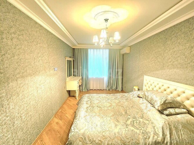 4-комн. вторичка - м. Кара Караев - 110 м² (9)