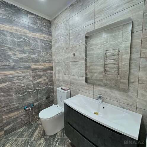 5 otaqlı həyət evi/bağ evi - Şüvəlan q. - 300 m² (19)