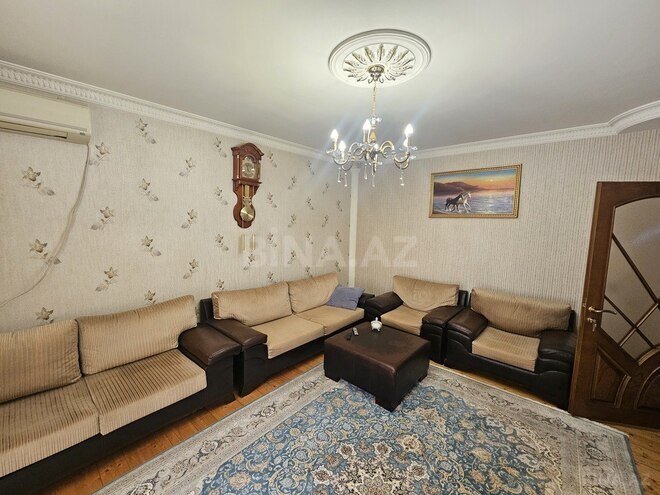 3-комн. вторичка - м. Нефтчиляр - 65 м² (2)