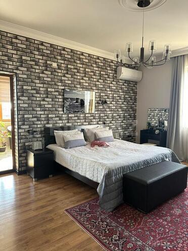 6 otaqlı həyət evi/bağ evi - Buzovna q. - 1000 m² (13)