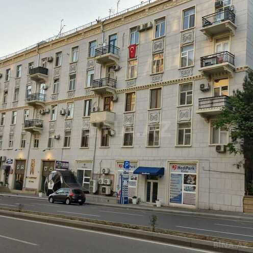 4 otaqlı köhnə tikili - Nəsimi r. - 140 m² (1)