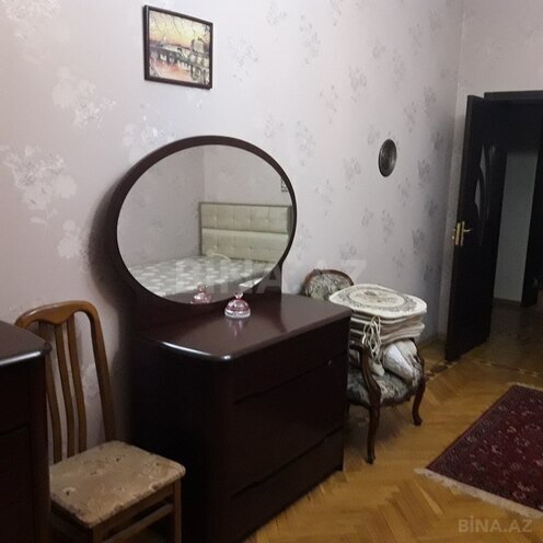 4 otaqlı köhnə tikili - Nəsimi r. - 140 m² (18)