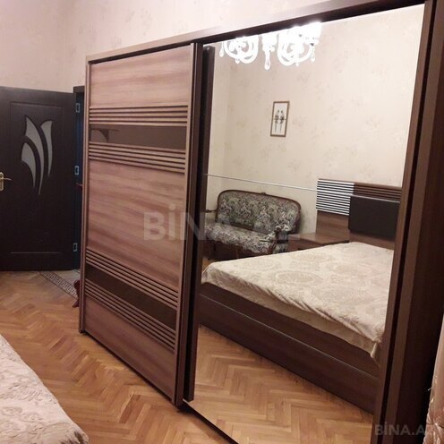 4 otaqlı köhnə tikili - Nəsimi r. - 140 m² (12)