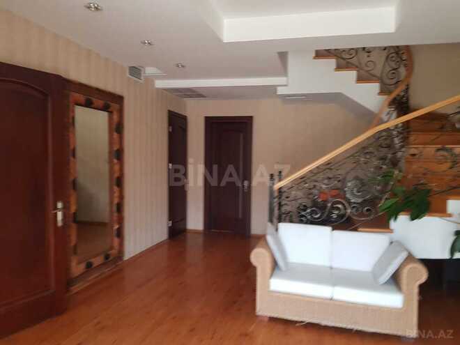 6 otaqlı həyət evi/bağ evi - Novxanı q. - 120 m² (3)