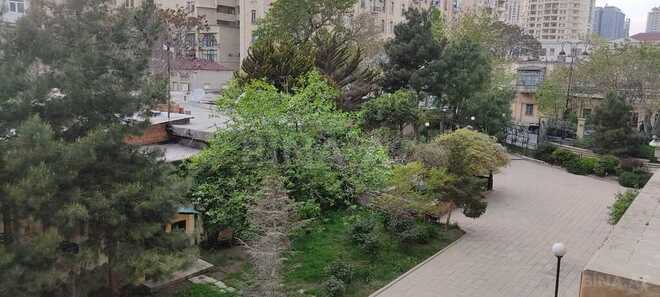 4 otaqlı yeni tikili - Nizami m. - 200 m² (22)