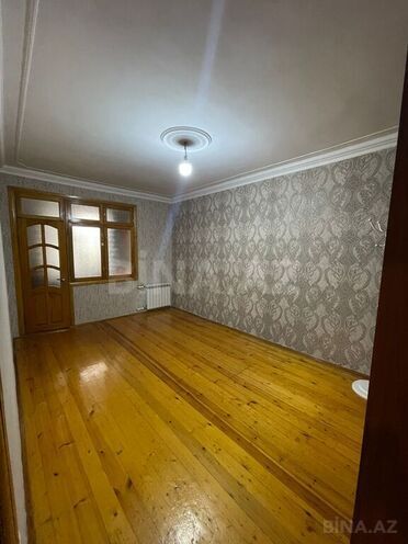 2 otaqlı köhnə tikili - 7-ci mikrorayon q. - 55 m² (1)