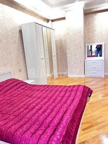 3 otaqlı yeni tikili - 8 Noyabr m. - 100 m² (4)