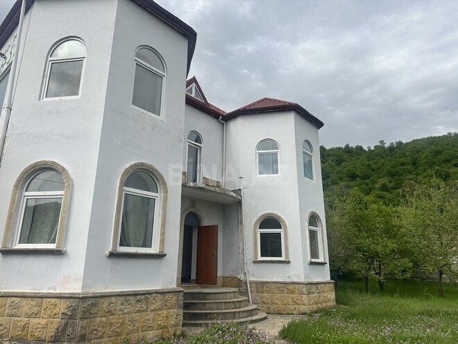 5 otaqlı həyət evi/bağ evi - İsmayıllı - 250 m² (1)
