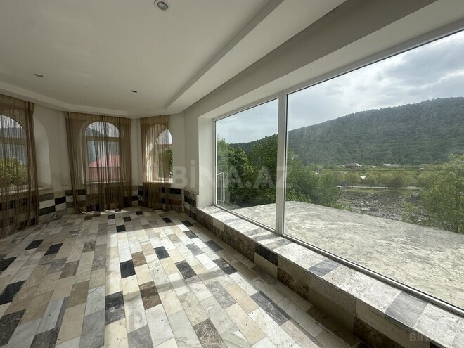 5 otaqlı həyət evi/bağ evi - İsmayıllı - 250 m² (9)