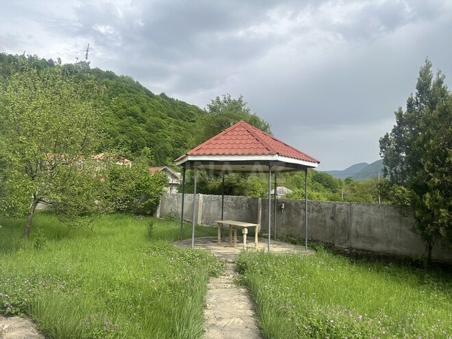 5 otaqlı həyət evi/bağ evi - İsmayıllı - 250 m² (14)