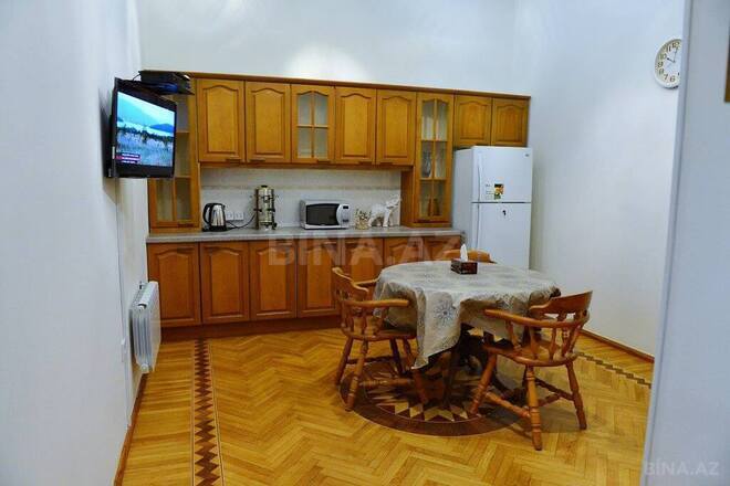 Obyekt - İçəri Şəhər m. - 250 m² (2)