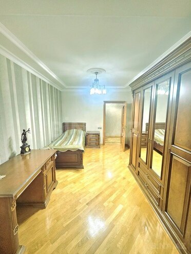 5 otaqlı köhnə tikili - Qara Qarayev m. - 120 m² (16)