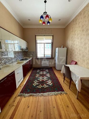 6 otaqlı həyət evi/bağ evi - Nəsimi m. - 250 m² (21)