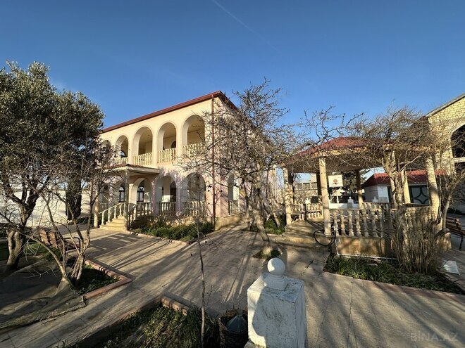 8 otaqlı həyət evi/bağ evi - Bilgəh q. - 210 m² (13)