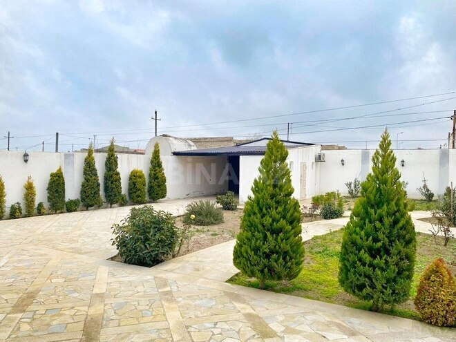 4 otaqlı həyət evi/bağ evi - Şüvəlan q. - 100 m² (1)