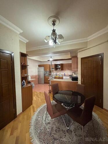 3 otaqlı yeni tikili - Nizami m. - 126 m² (12)