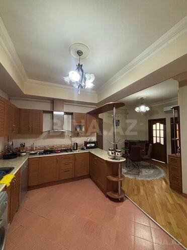 3 otaqlı yeni tikili - Nizami m. - 126 m² (10)