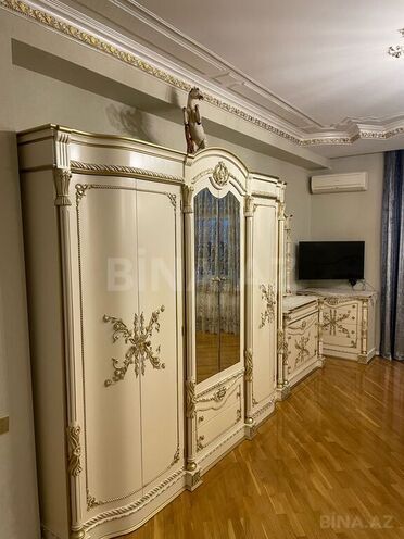 3 otaqlı yeni tikili - 8-ci mikrorayon q. - 166.6 m² (10)