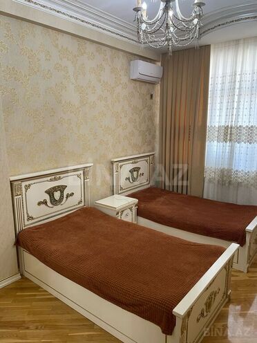 3 otaqlı yeni tikili - 8-ci mikrorayon q. - 166.6 m² (7)