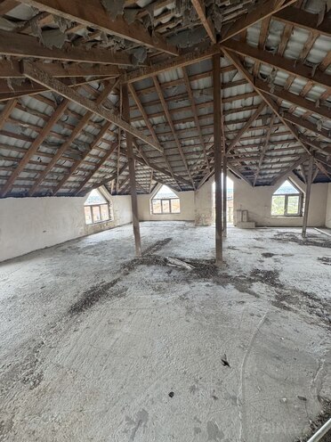 5 otaqlı həyət evi/bağ evi - Saray q. - 250 m² (27)