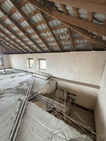5 otaqlı həyət evi/bağ evi - Saray q. - 250 m² (25)