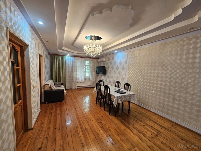 6 otaqlı həyət evi/bağ evi - Azadlıq Prospekti m. - 200 m² (4)