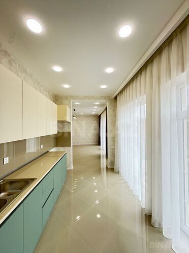 4 otaqlı həyət evi/bağ evi - Şüvəlan q. - 170 m² (13)