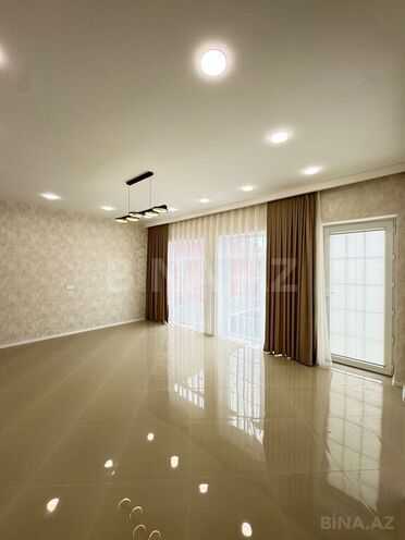 4 otaqlı həyət evi/bağ evi - Şüvəlan q. - 170 m² (11)
