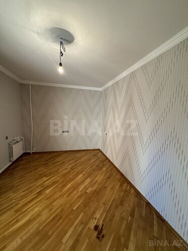4 otaqlı köhnə tikili - 8-ci mikrorayon q. - 115 m² (2)