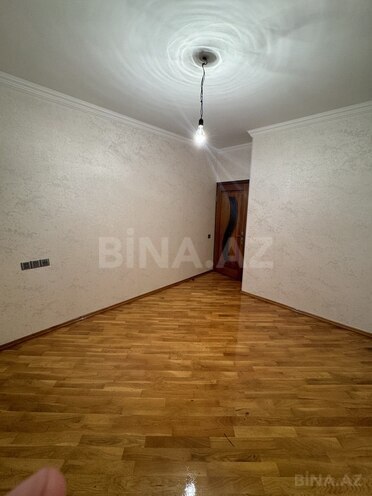4 otaqlı köhnə tikili - 8-ci mikrorayon q. - 115 m² (3)