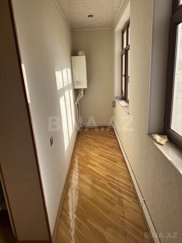 4 otaqlı köhnə tikili - 8-ci mikrorayon q. - 115 m² (7)