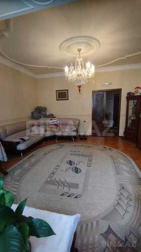 3 otaqlı yeni tikili - 8-ci mikrorayon q. - 129 m² (5)