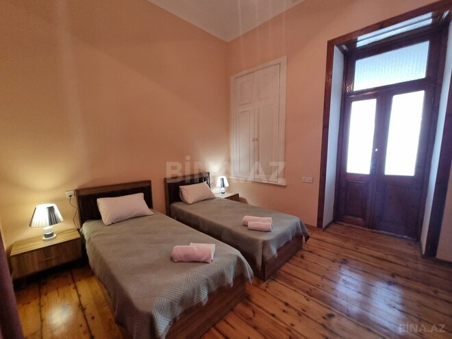 3 otaqlı köhnə tikili - Səbail r. - 100 m² (11)