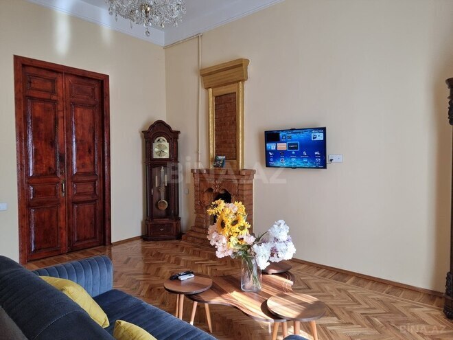 3 otaqlı köhnə tikili - Səbail r. - 100 m² (13)
