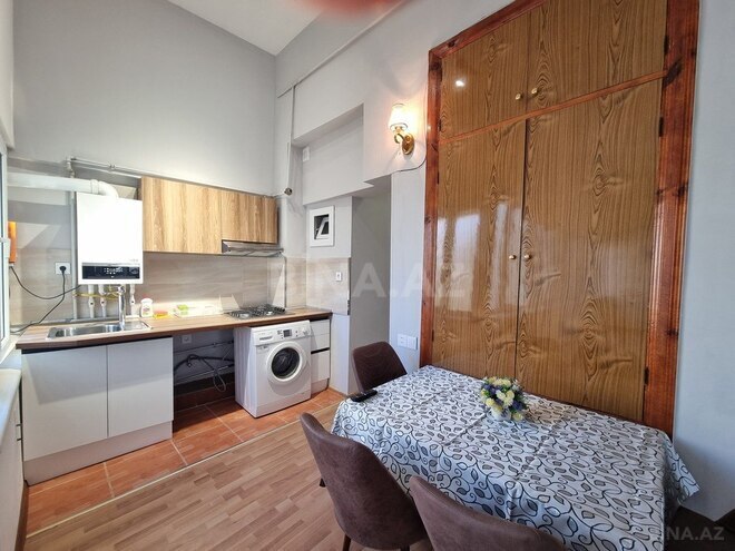 3 otaqlı köhnə tikili - Səbail r. - 100 m² (5)