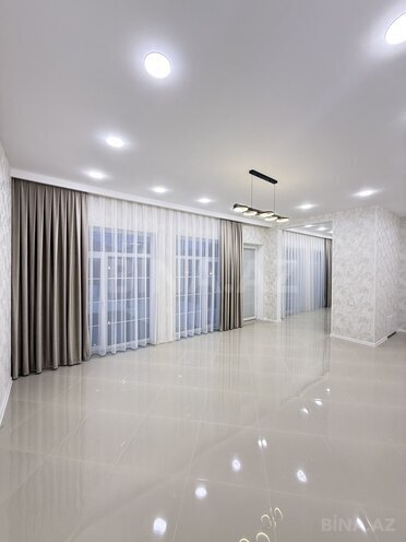 4 otaqlı həyət evi/bağ evi - Şüvəlan q. - 130 m² (10)