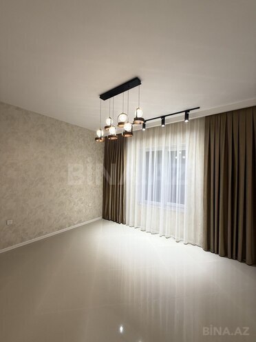 4 otaqlı həyət evi/bağ evi - Şüvəlan q. - 130 m² (18)