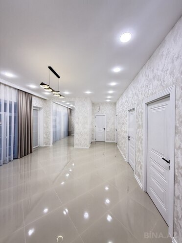 4 otaqlı həyət evi/bağ evi - Şüvəlan q. - 130 m² (11)