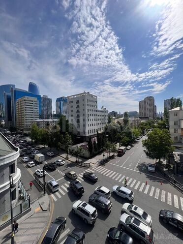 Satılır 4 otaqlı yeni tikili 192 m², 28 May m., photo 26 from 28