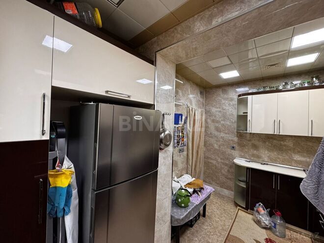 2 otaqlı köhnə tikili - Azadlıq Prospekti m. - 60 m² (17)