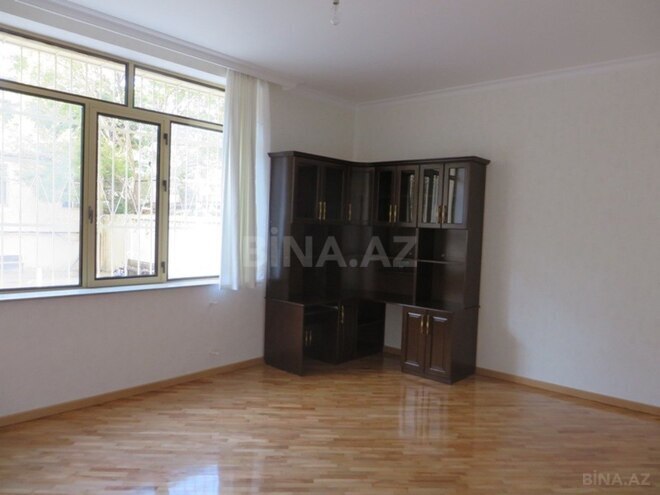 Сдаётся 5-комн. офис 160 м², Бинагадинский р., photo 17 from 26