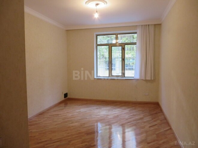 Сдаётся 5-комн. офис 160 м², Бинагадинский р., photo 12 from 26