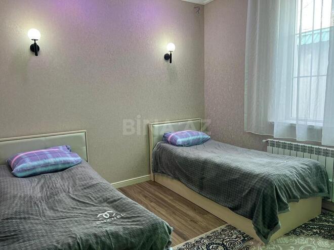 5 otaqlı həyət evi/bağ evi - Qəbələ - 220 m² (2)