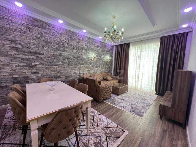 5 otaqlı həyət evi/bağ evi - Qəbələ - 220 m² (16)