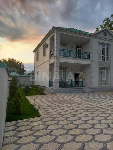 5 otaqlı həyət evi/bağ evi - Qəbələ - 220 m² (3)