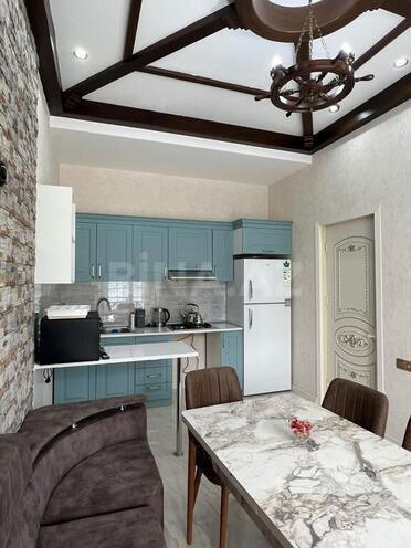 5 otaqlı həyət evi/bağ evi - Qəbələ - 220 m² (7)