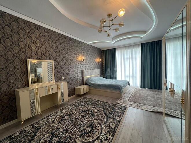 5 otaqlı həyət evi/bağ evi - Qəbələ - 220 m² (9)