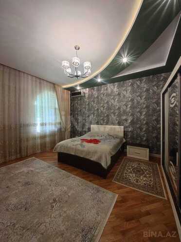 6 otaqlı həyət evi/bağ evi - Bakıxanov q. - 285 m² (24)