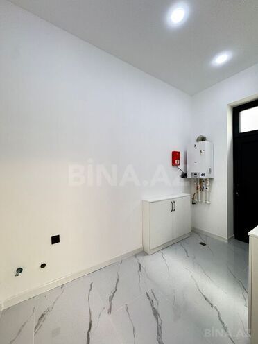 5 otaqlı həyət evi/bağ evi - Şüvəlan q. - 200 m² (24)