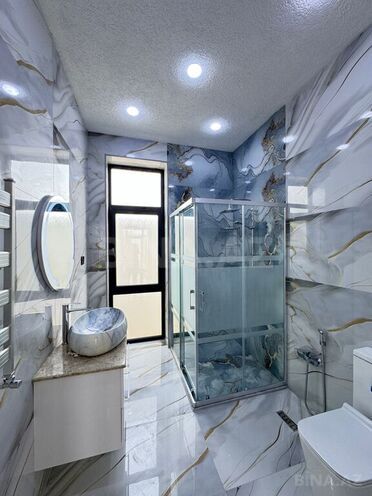 5 otaqlı həyət evi/bağ evi - Şüvəlan q. - 200 m² (25)